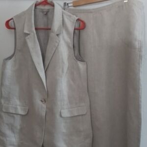 J Jill 2 Piece Skirt And Vest